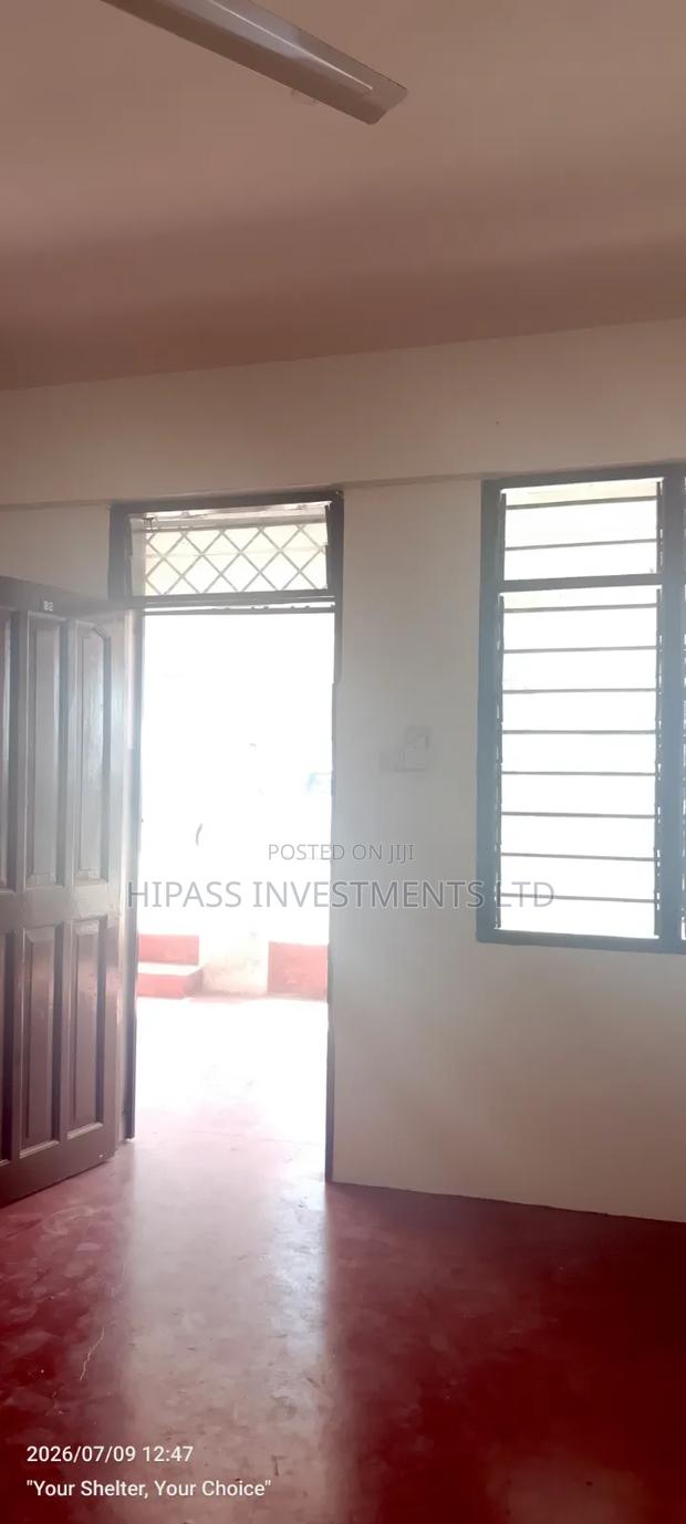 1bdrm Block of Flats in Tudor for rent