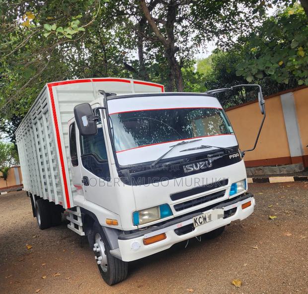 Isuzu FRR 33 F - thumbnail 2