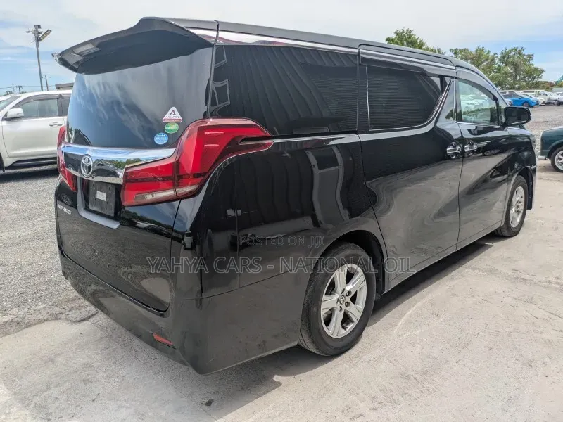 Toyota Alphard 2019 Black