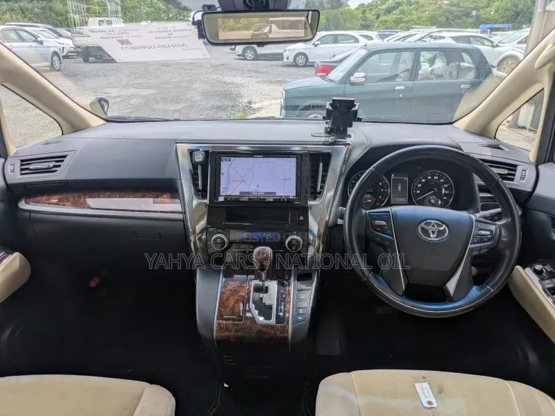 Toyota Alphard 2019 Black