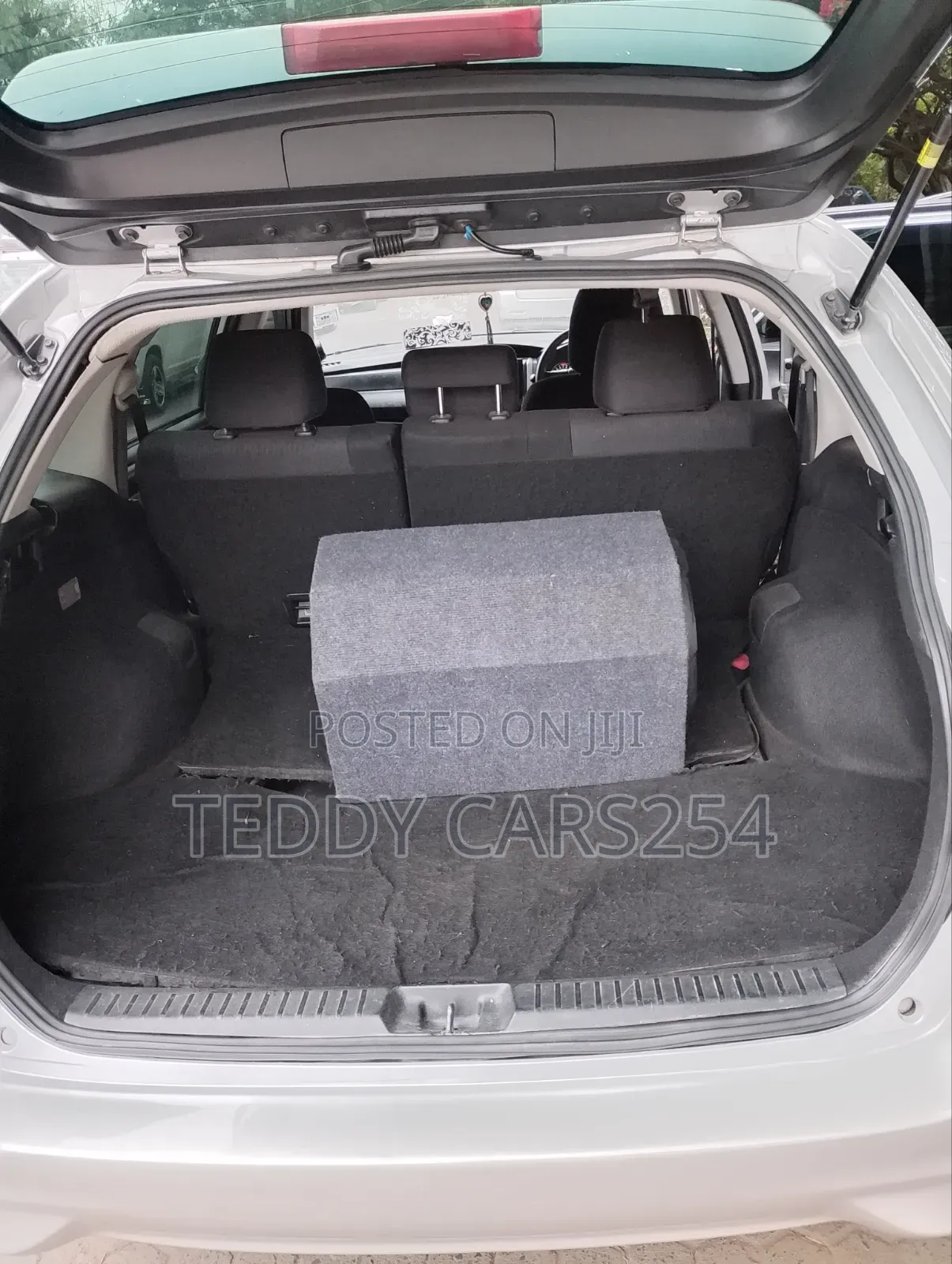 Toyota Corolla Fielder 2016 Silver