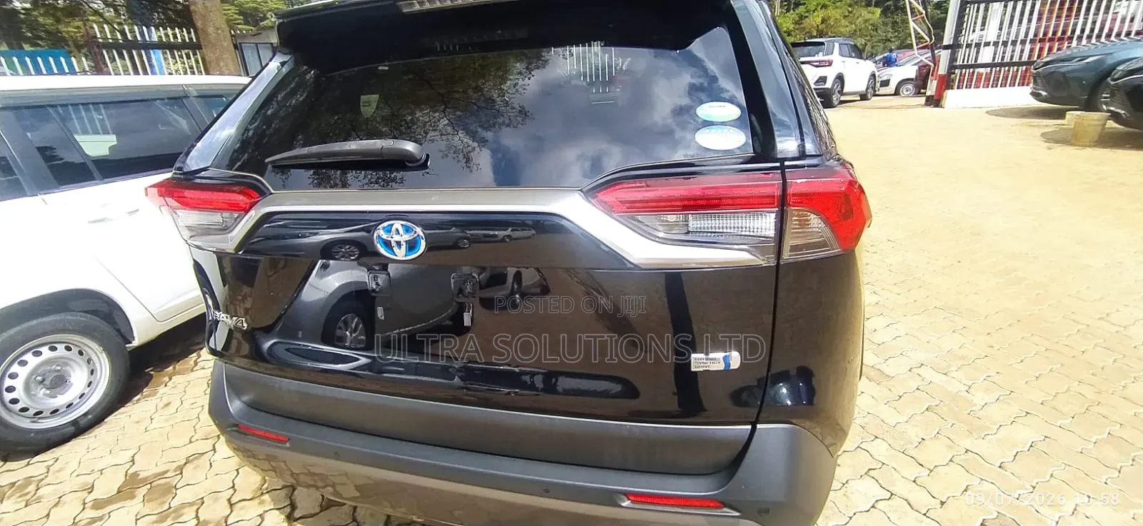 Toyota RAV4 Hybrid 2019 Black