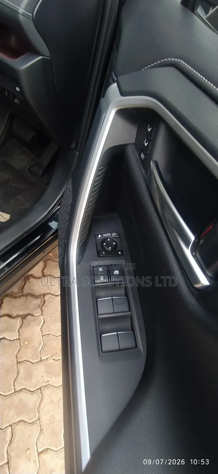 Toyota RAV4 Hybrid 2019 Black