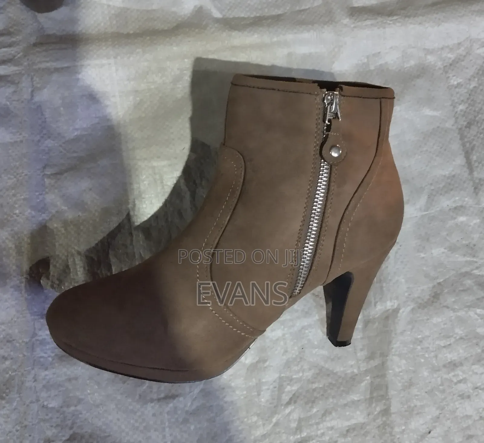 Chelsea Boots