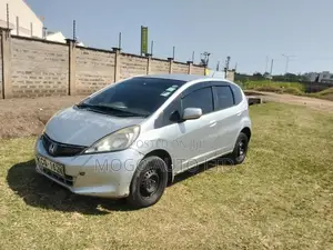 Honda Fit 2011 Silver