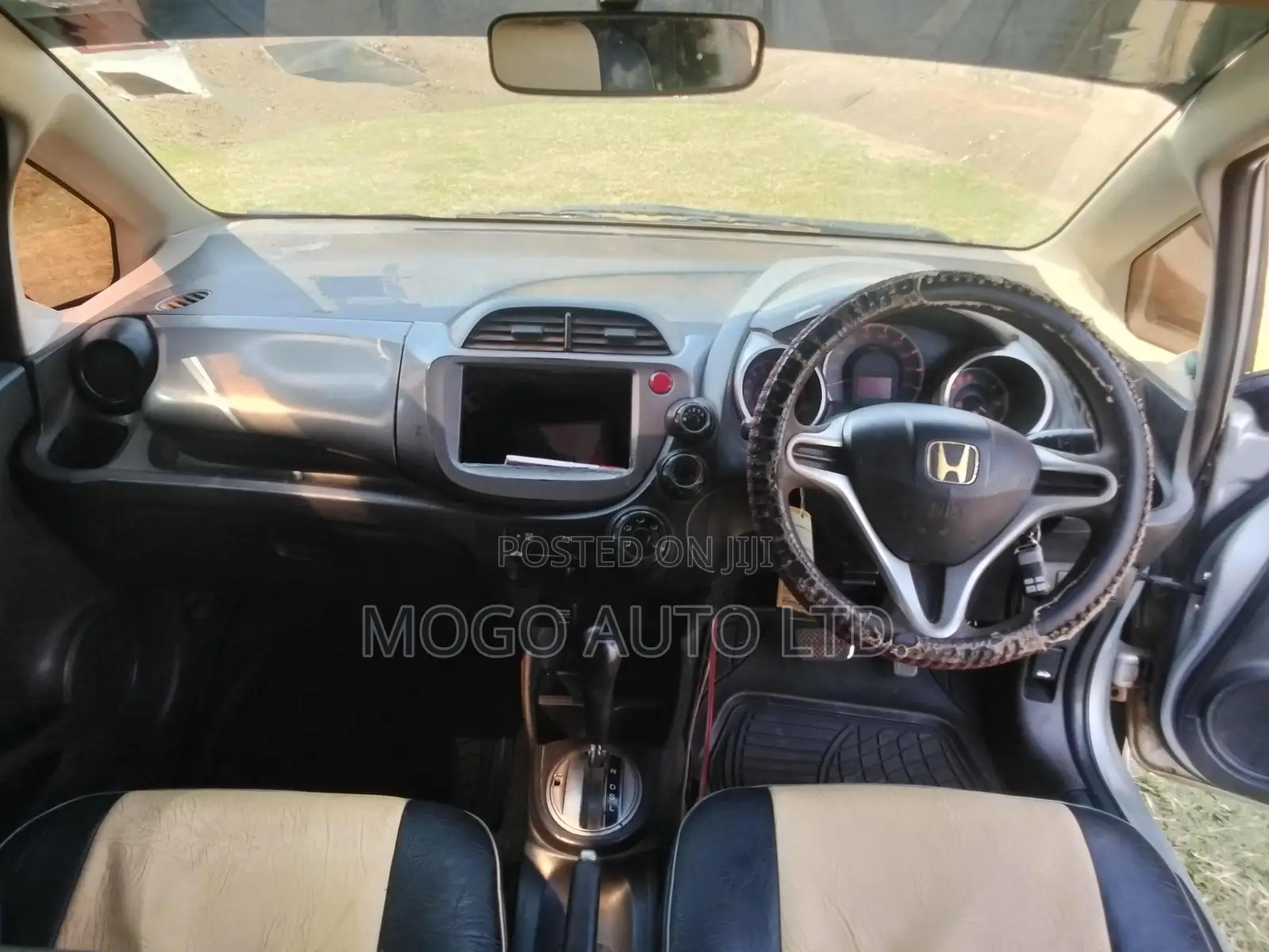 Honda Fit 2011 Silver