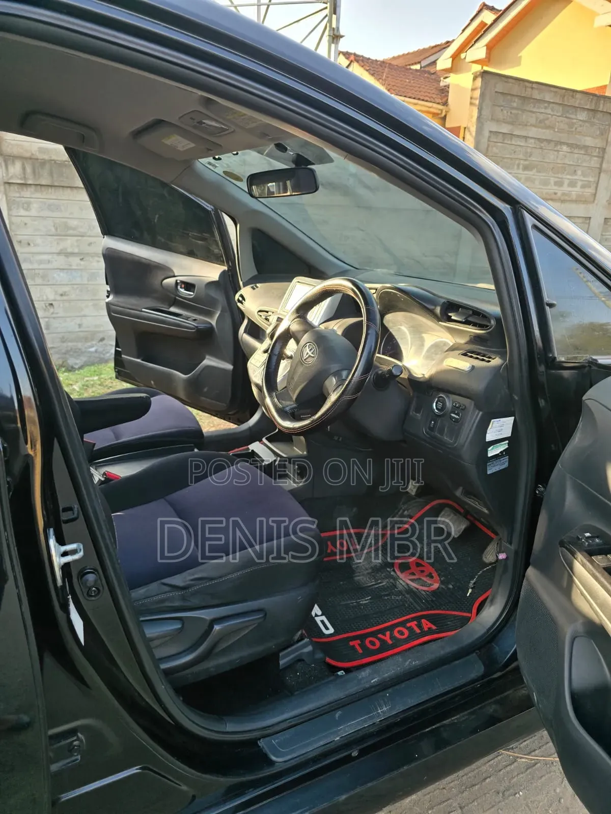 Toyota Wish 2014 Black