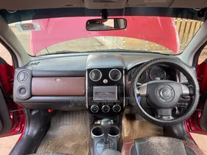 Mazda Verisa 2008 Red