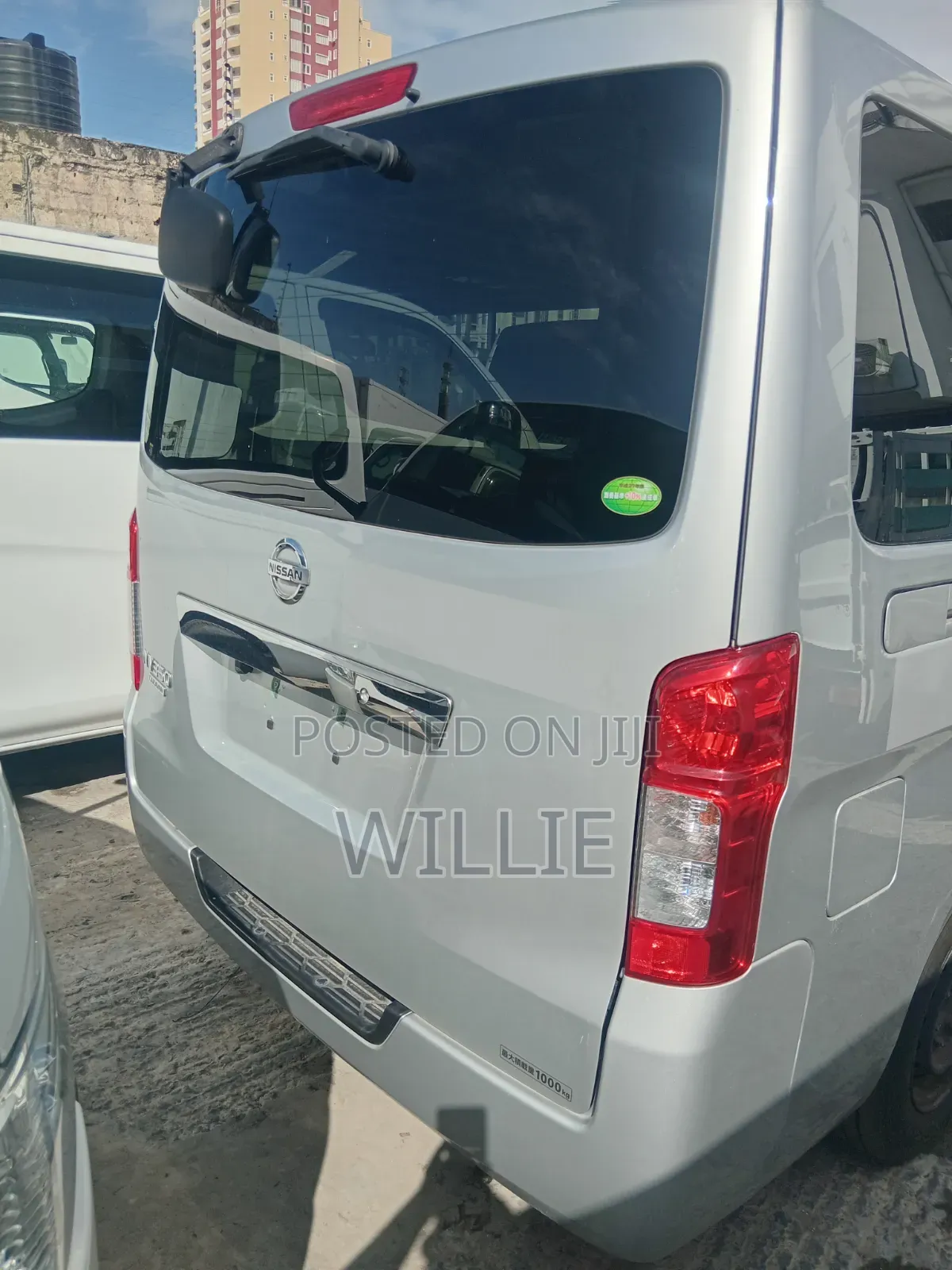 Nissan Caravan (Urvan) 2019 Silver