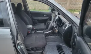 Suzuki Escudo 2006 Gray