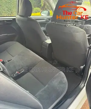 Toyota Axio 1.5 Hybrid 2WD 2019 White