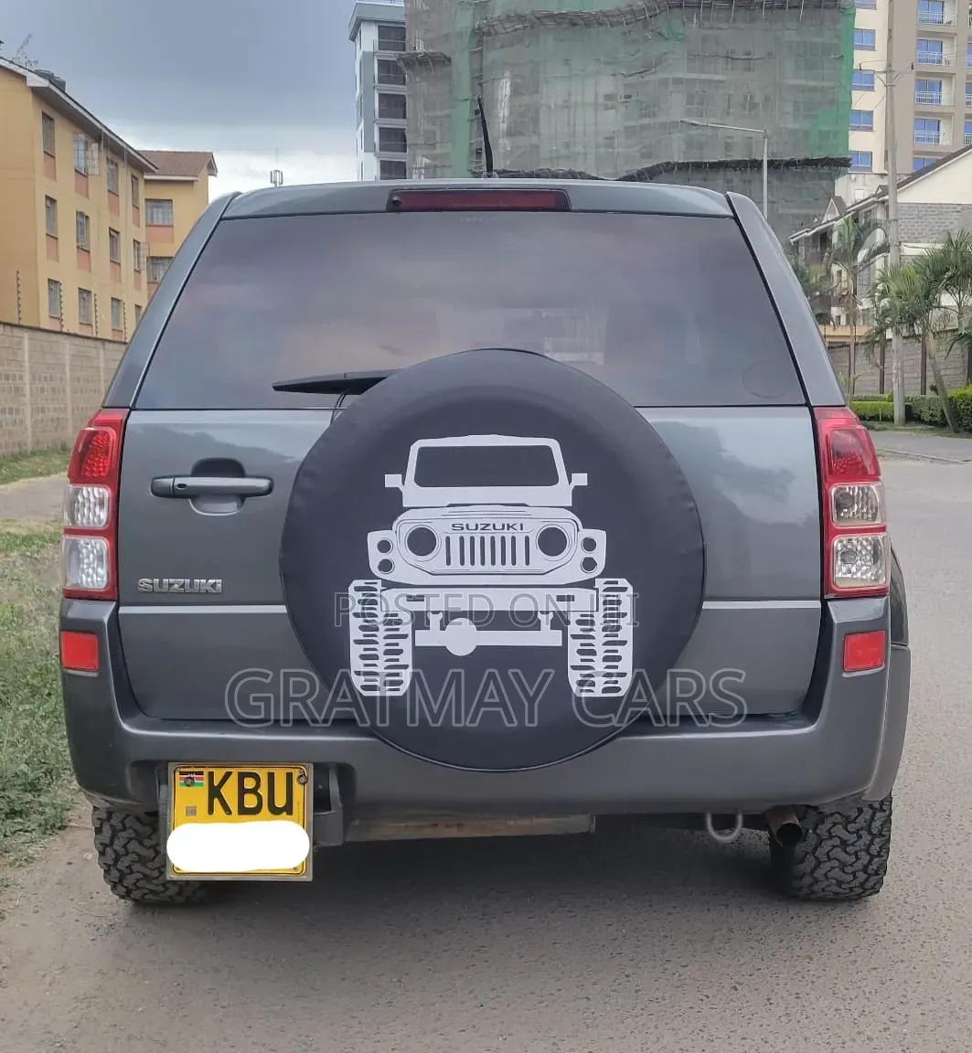 Suzuki Escudo 2006 Gray