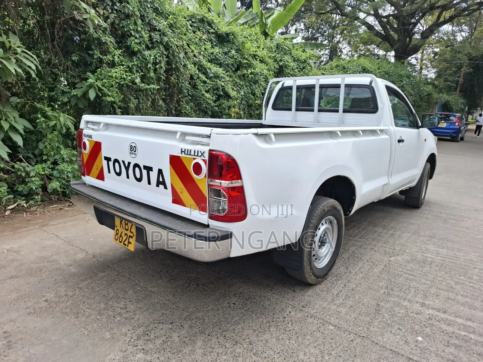 Toyota Hilux 2013 White