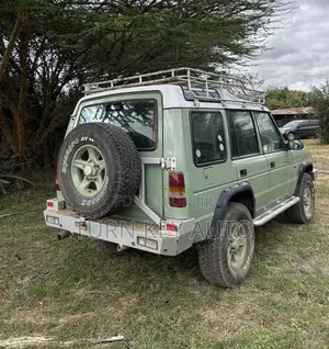 Land Rover Discovery Base 4x4 1994 Green