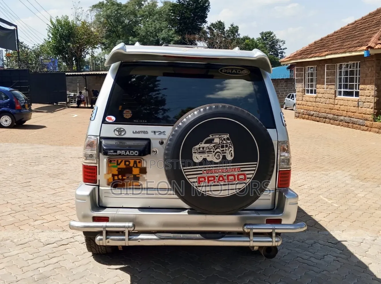 Toyota Land Cruiser Prado 2000 Silver