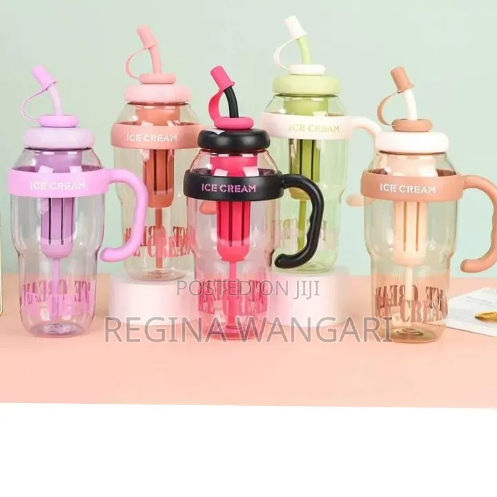*Large Capacity Ice Cream Cup/ Water Bottle Straw Cup* *1300ml*