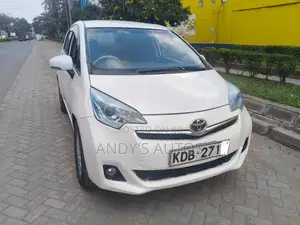 Toyota Ractis 2014 White