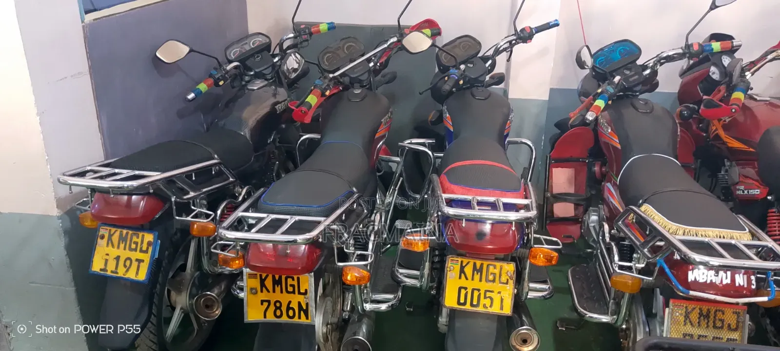 Bajaj Boxer 2022 Red