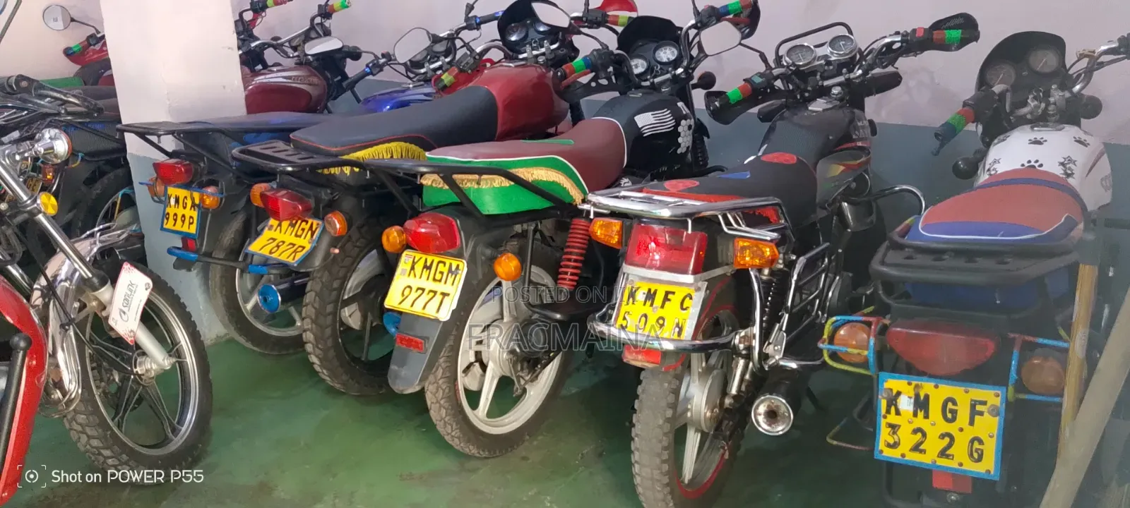 Bajaj Boxer 2022 Red