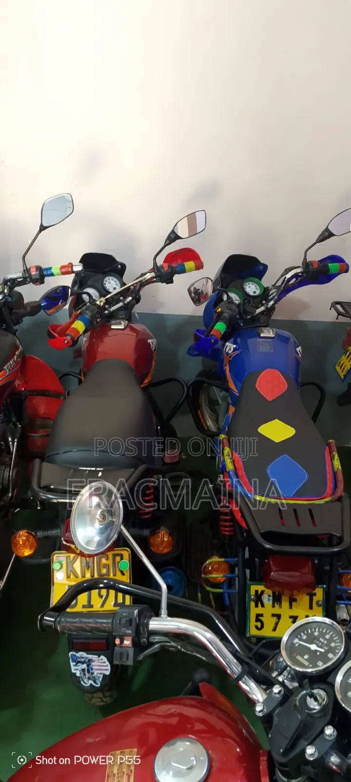 Bajaj Boxer 2022 Red