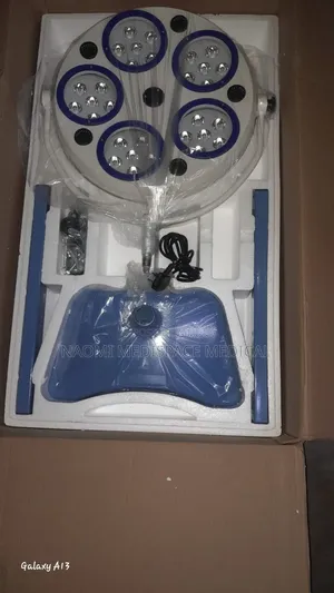 Quality Led Mobile Theatre Light With Wheels