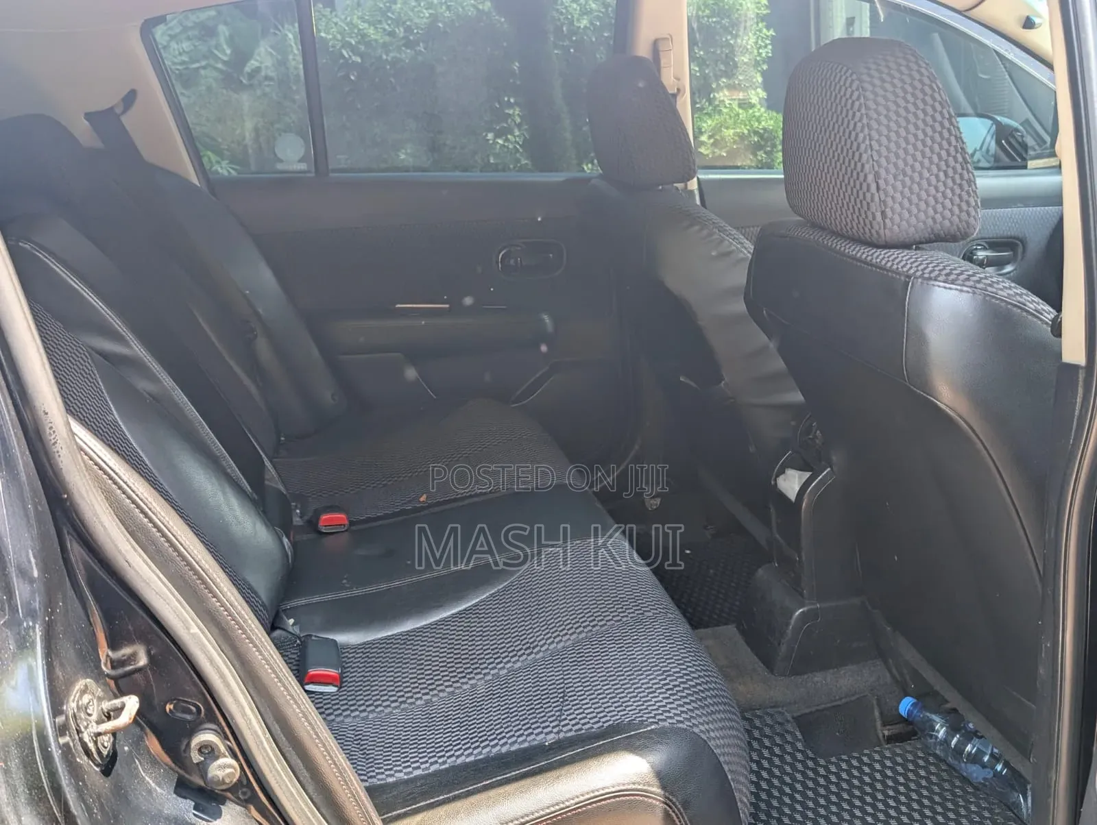 Nissan Tiida 2011 Black