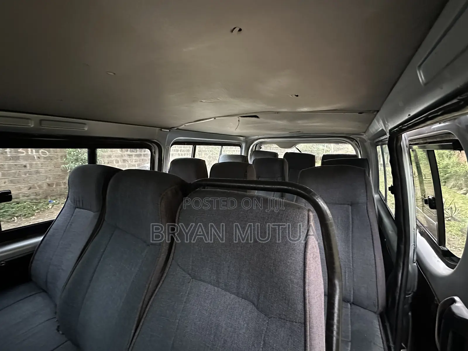 Toyota HiAce 2015 Silver