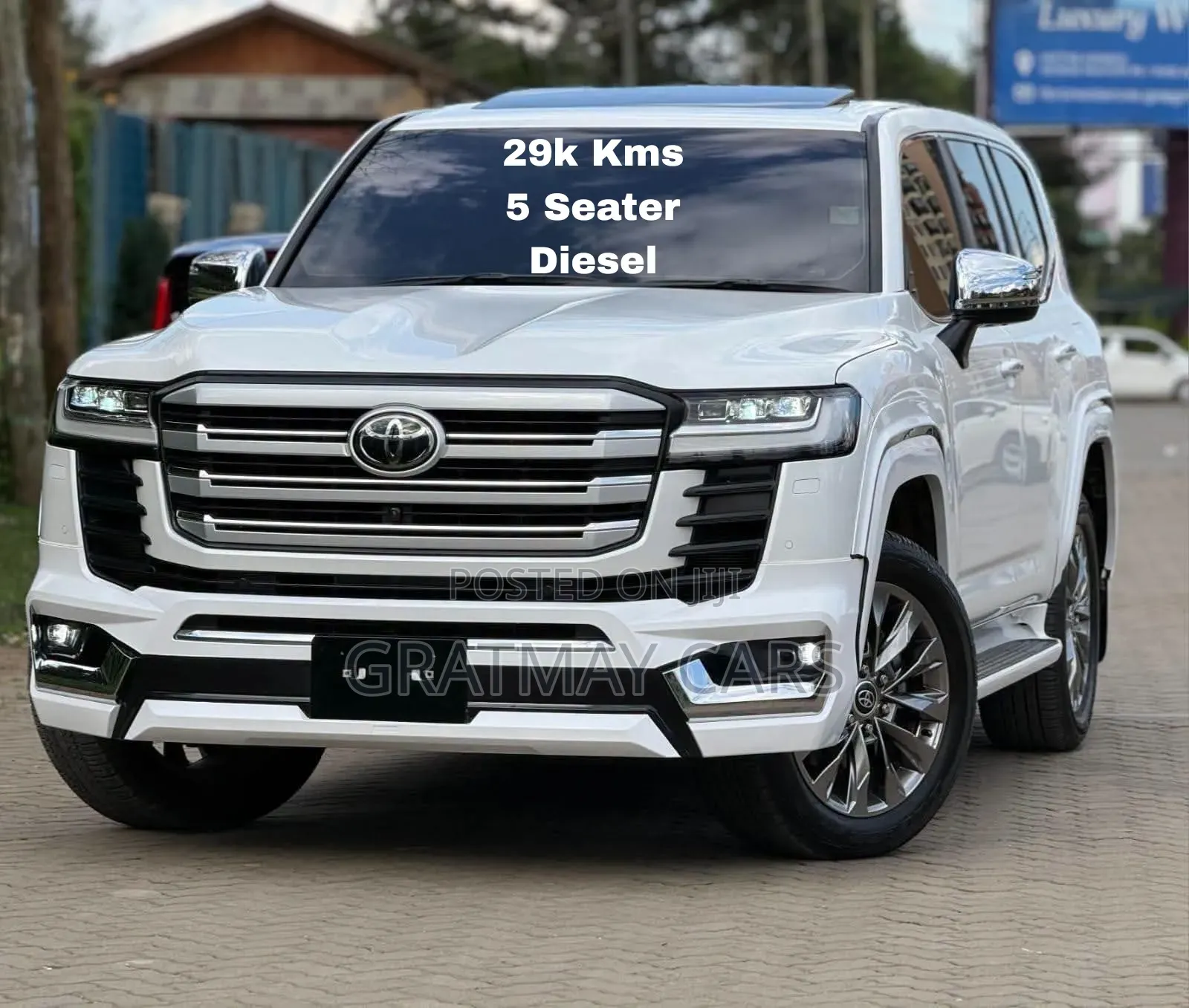 Toyota Land Cruiser LC300 2023 Pearl