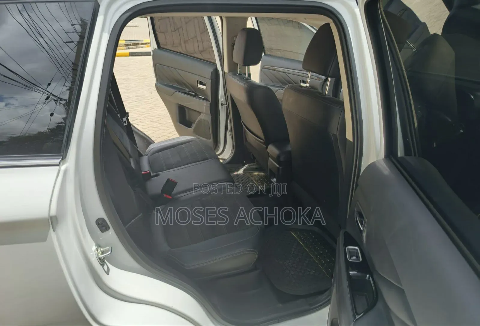 Mitsubishi Outlander 2016 White
