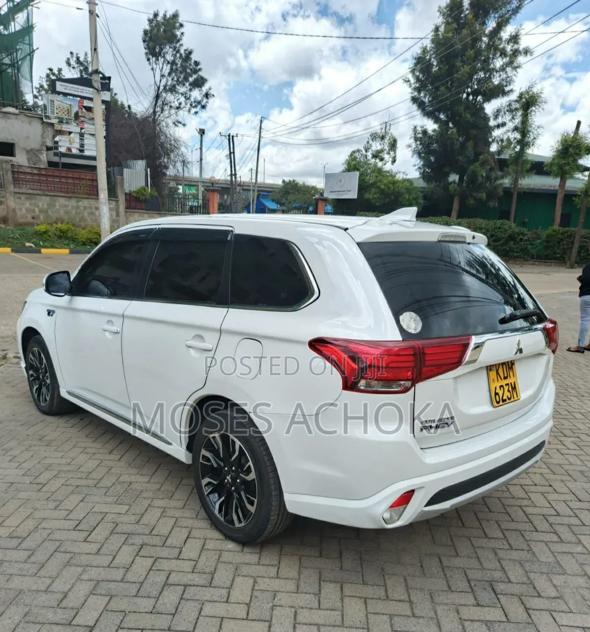 Mitsubishi Outlander 2016 White