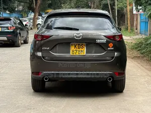 Mazda CX-5 2.2 Diesel FWD 2018 Gray