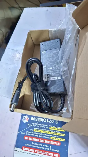 Hp Big Pin 65w Laptop Adapter