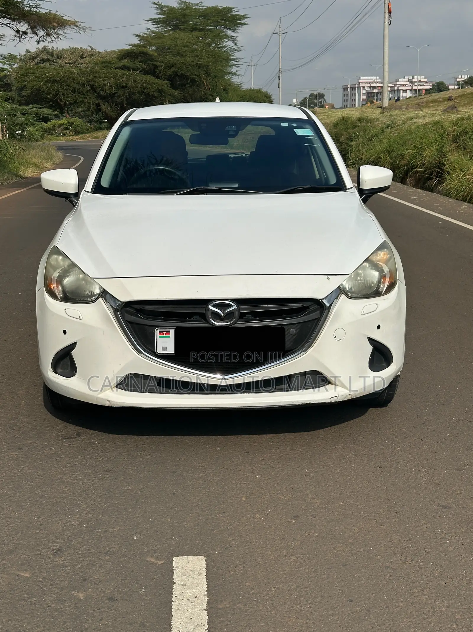 Mazda Demio 2016 White