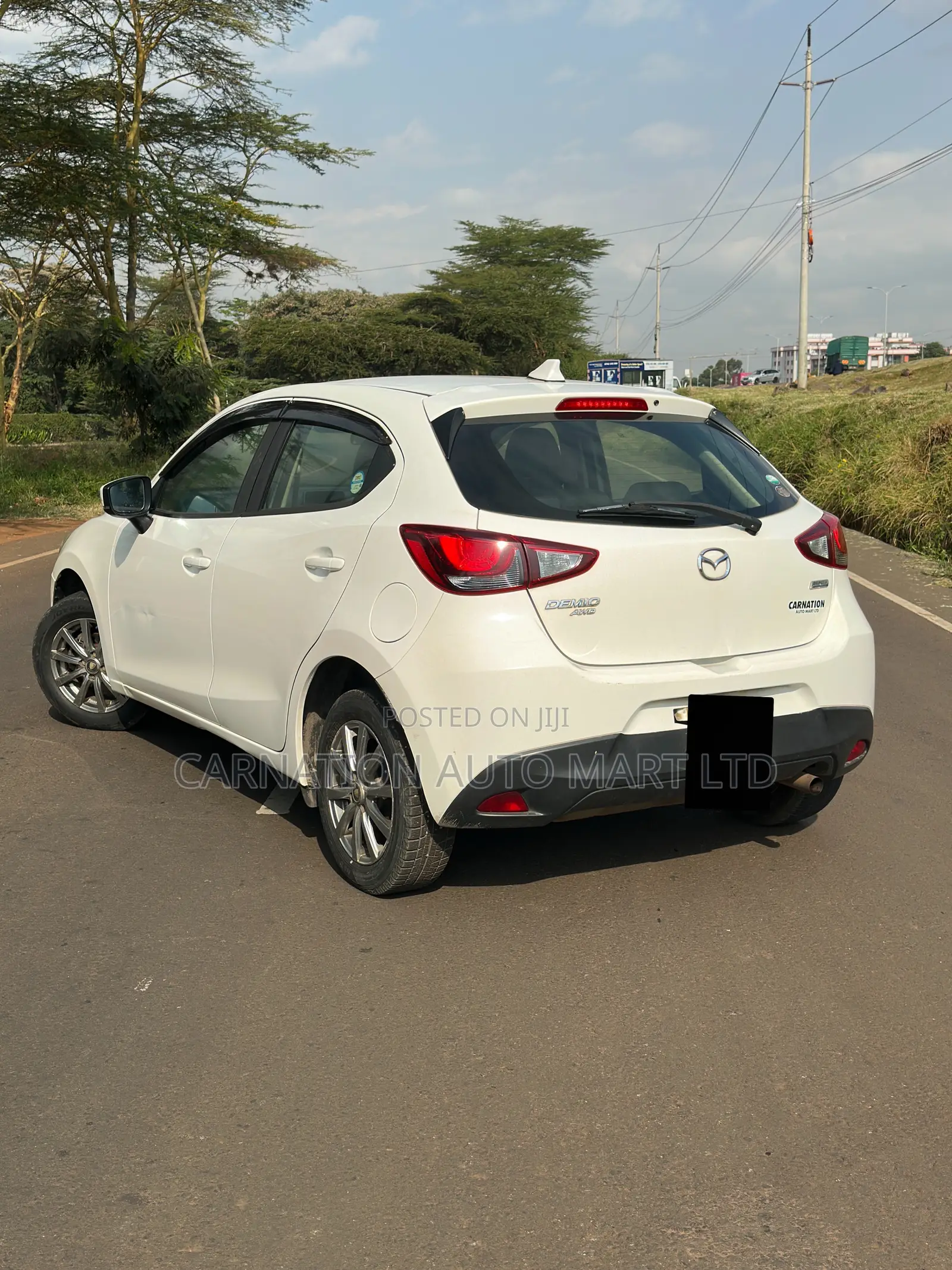 Mazda Demio 2016 White