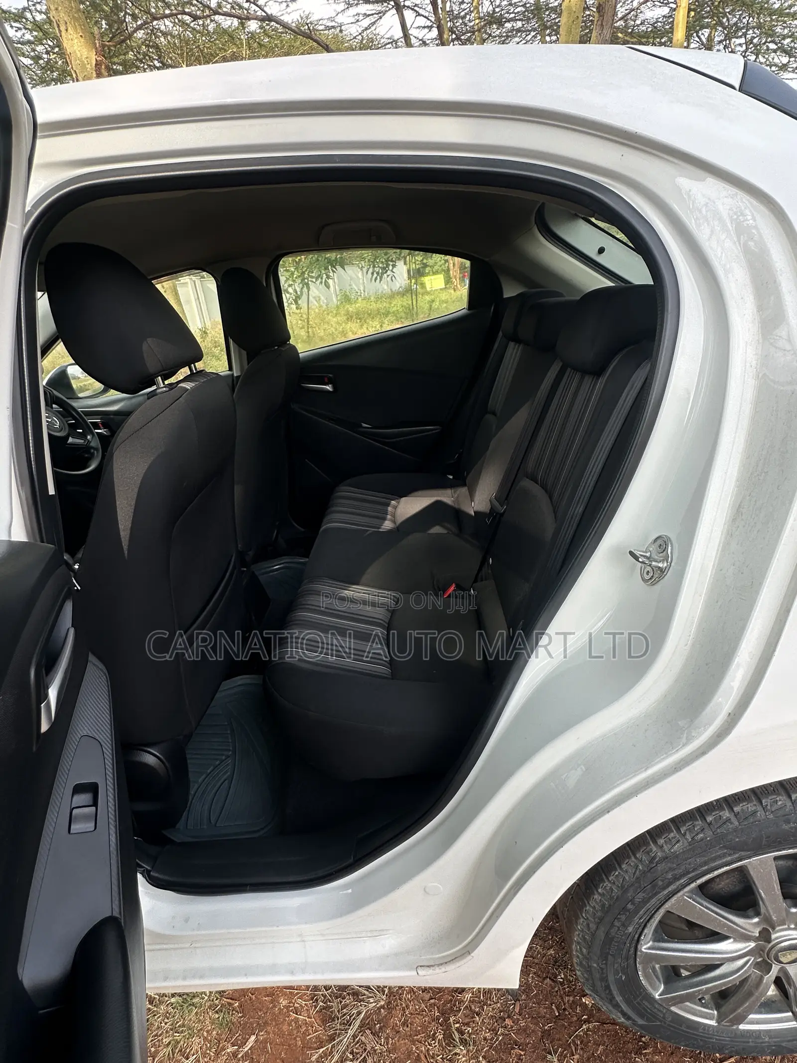 Mazda Demio 2016 White