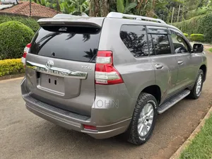 Toyota Land Cruiser Prado 2016 Burgundy