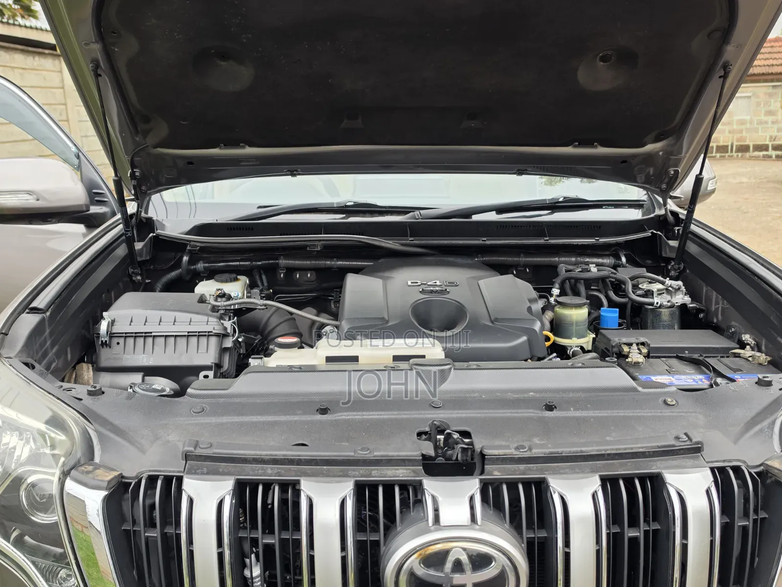 Toyota Land Cruiser Prado 2016 Burgundy
