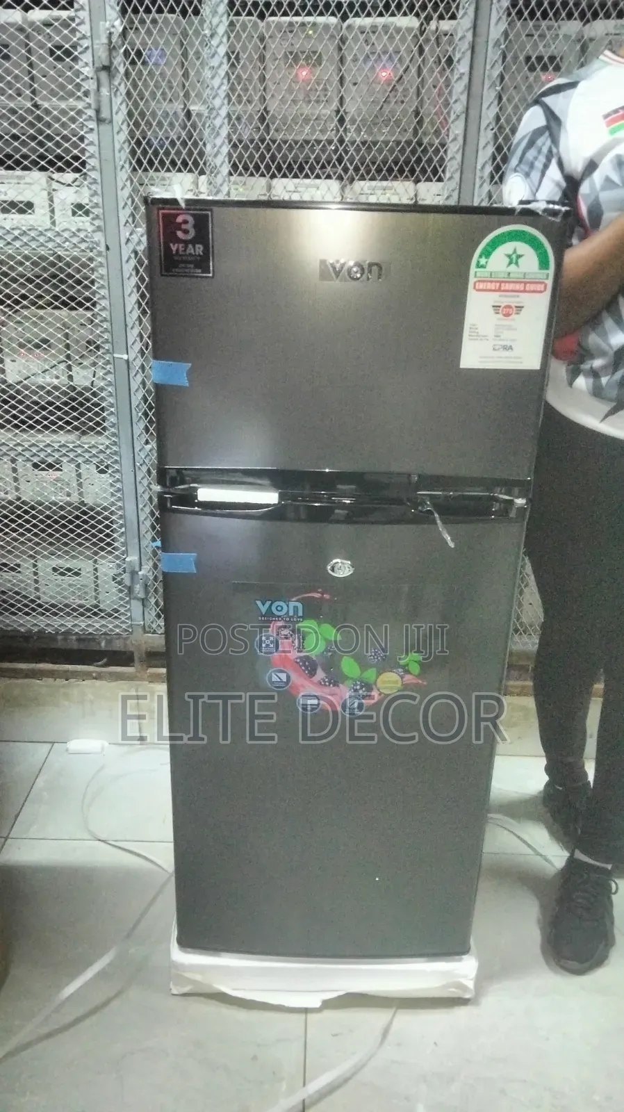 Von 125l Double Door Fridge Vrt-125drag – Direct Cool, Top Freezer,