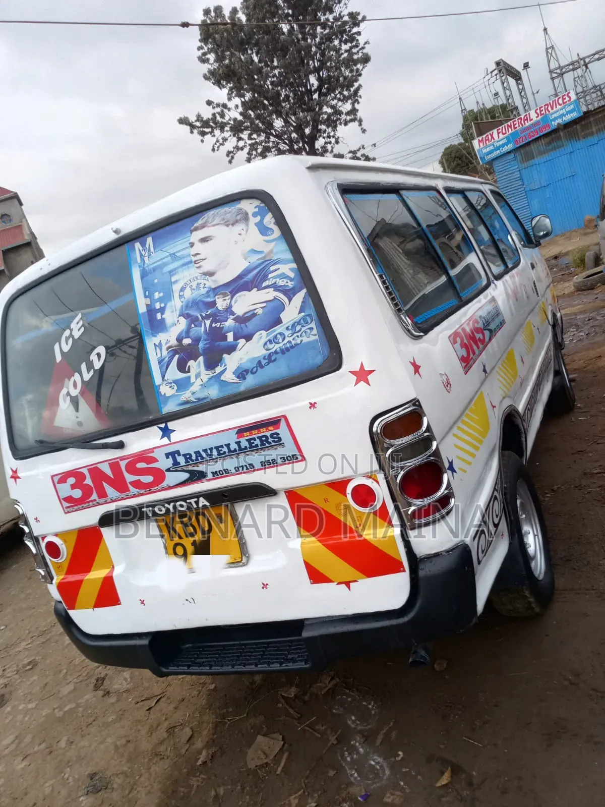 Toyota HiAce 2006 White