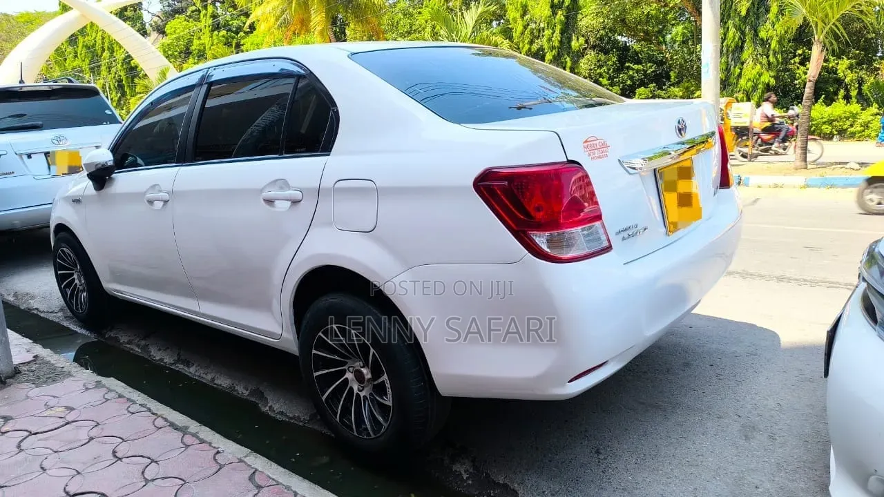 Toyota Axio 2014 White