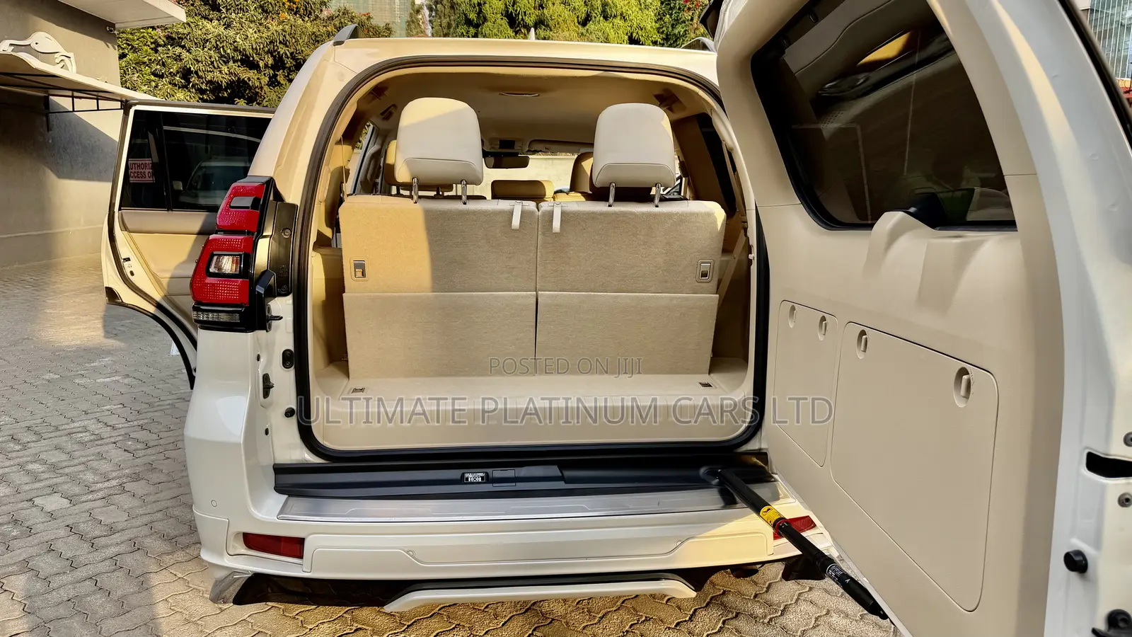 Toyota Land Cruiser Prado 2.8 2019 Pearl