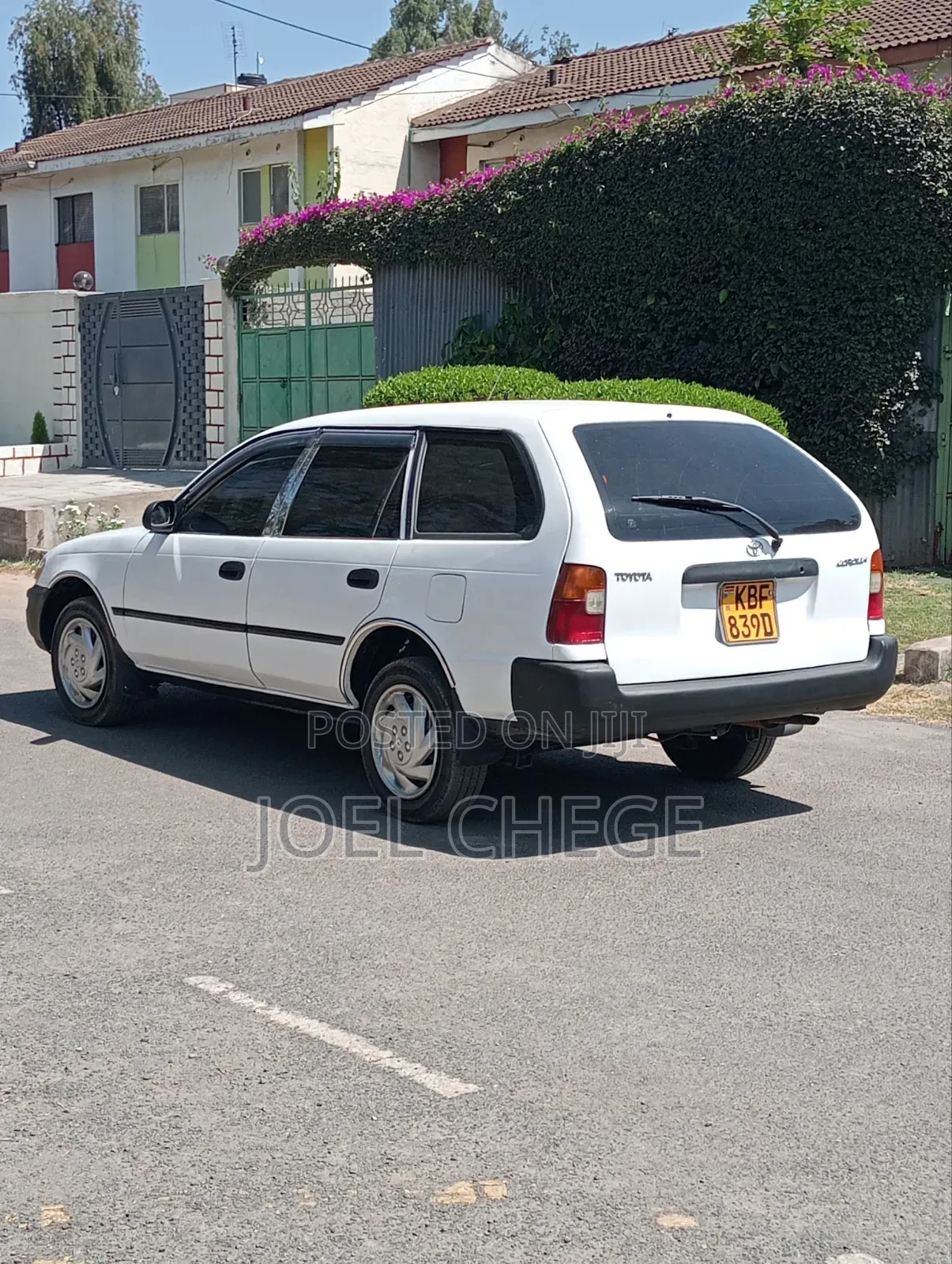 Toyota Corolla 2003 White
