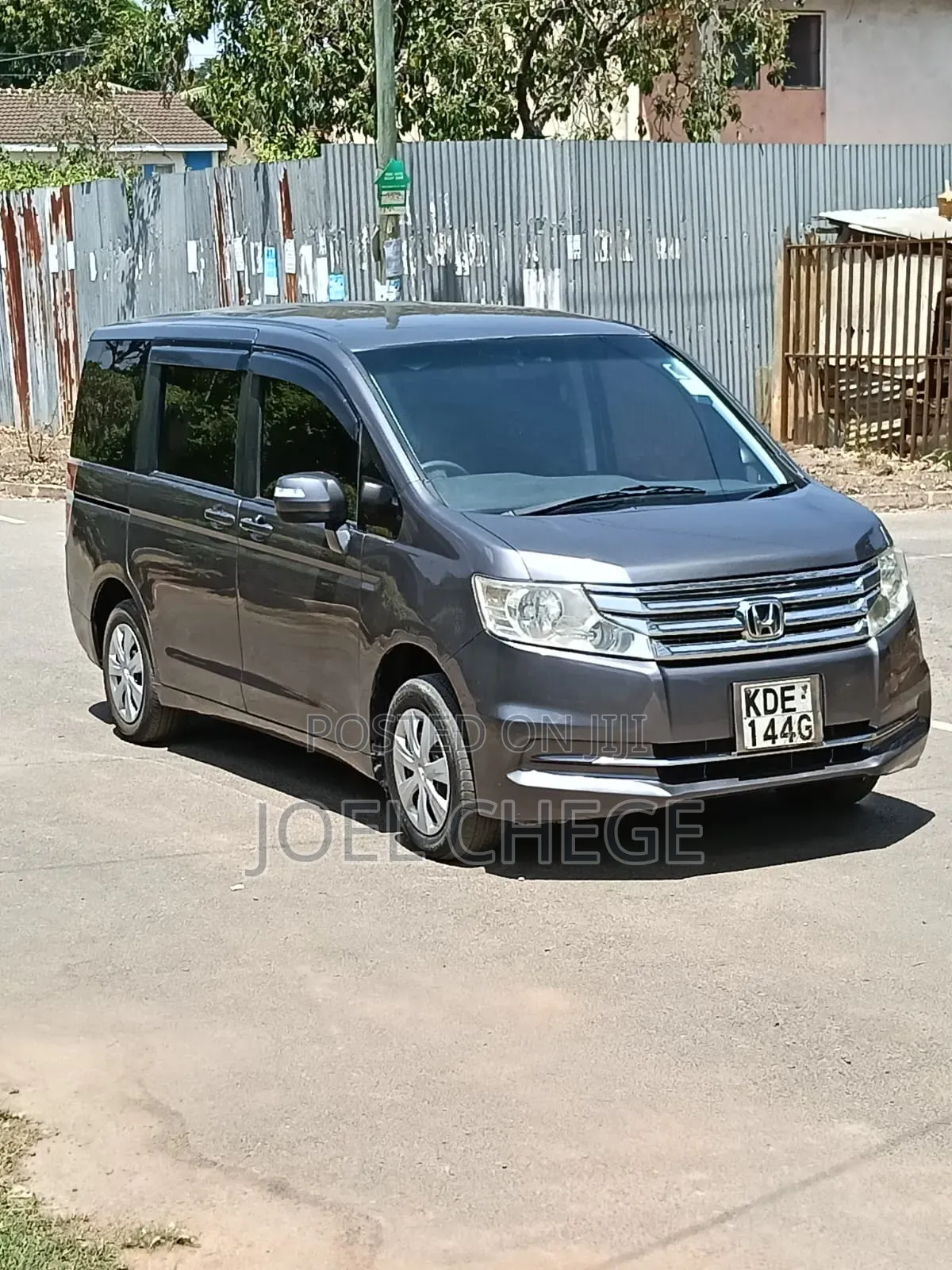 Honda Stepwgn 2014 Brown