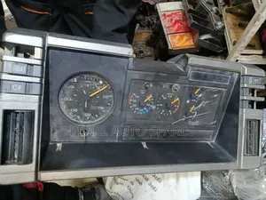 Clock FTR Isuzu