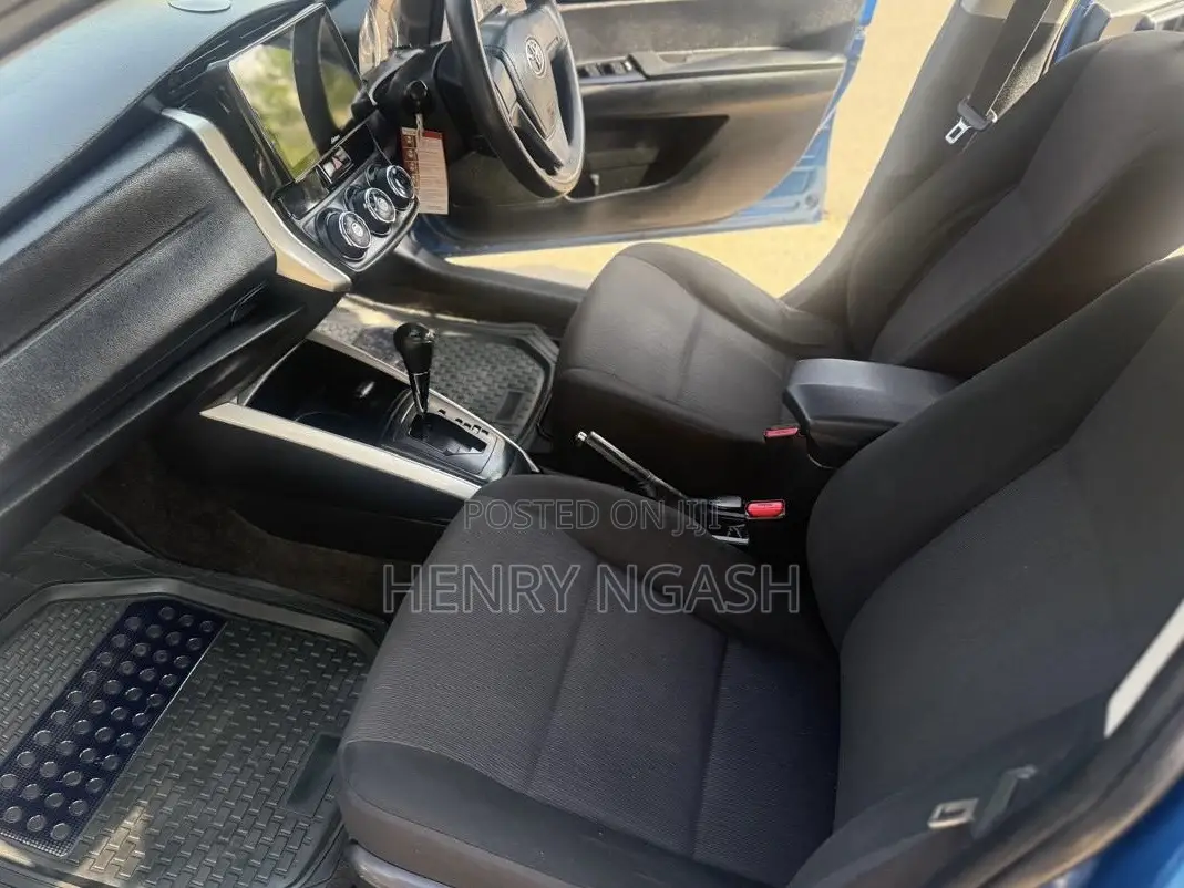 Toyota Corolla Fielder 2015 Blue
