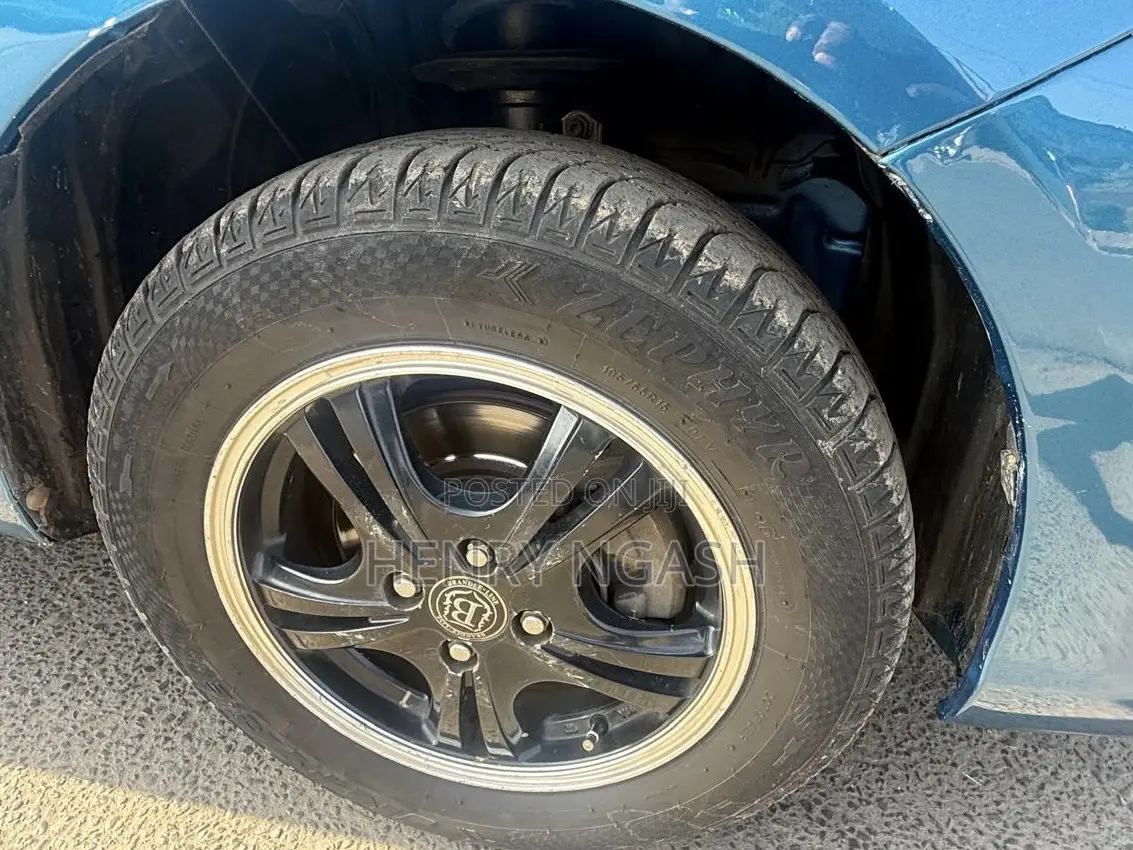 Toyota Corolla Fielder 2015 Blue