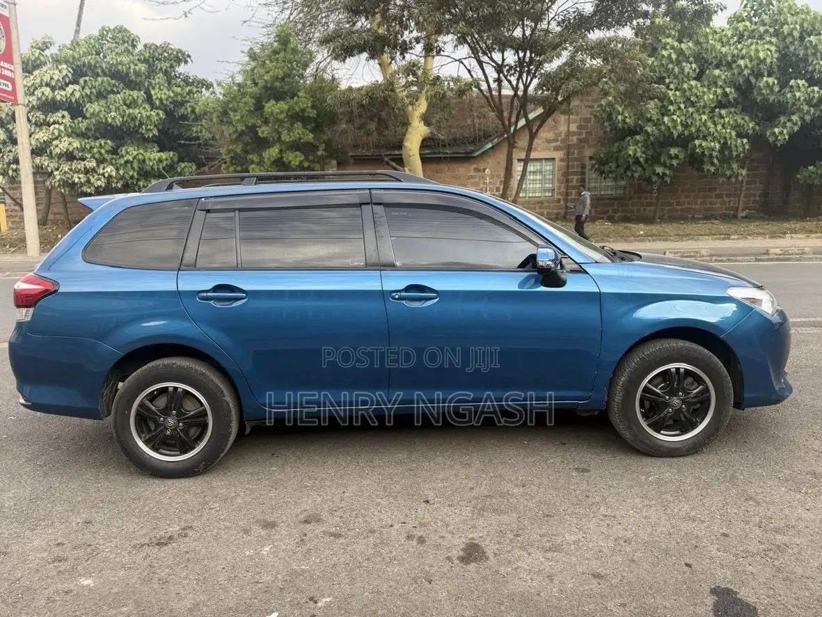 Toyota Corolla Fielder 2015 Blue