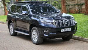 Toyota Land Cruiser Prado 2015 Black