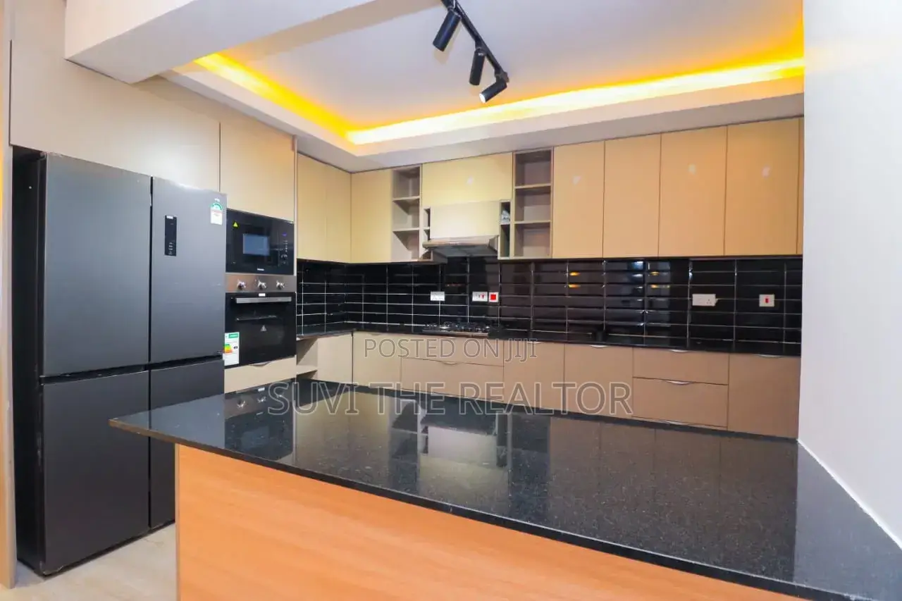 4bdrm Maisonette in Kamakis for sale