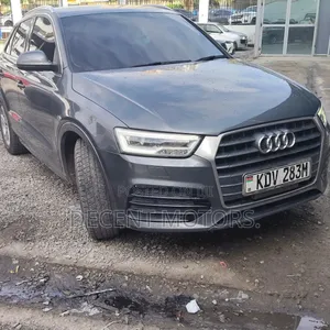 Audi Q3 2017 Gray